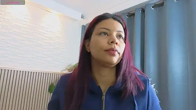 TiffanyWalk online show from April 21, 12:23 pm