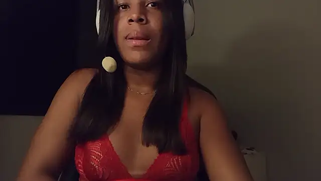 Snapshot of cammydebora chatting on October 1, 12:59 am cammydebora online show from October 1, 12:59 am