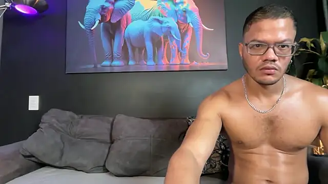 highlatin guysoficial online show from July 6, 9:58 am