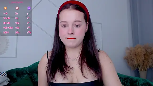 Cute kitty- online show from October 1, 10:04 pm