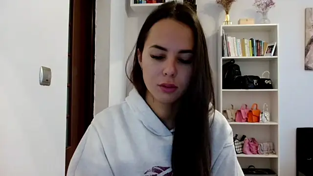 Snapshot of MayaJoy24 chatting on October 8, 7:02 am MayaJoy24 online show from October 8, 7:02 am