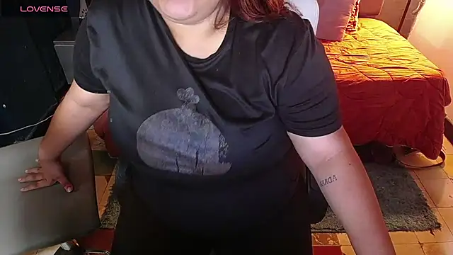 ailyn maury online show from April 25, 12:57 am