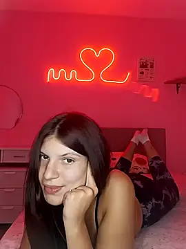 Snapshot of MeCherryy chatting on September 21, 9:02 pm MeCherryy online show from September 21, 9:02 pm