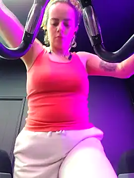 Sairy  online show from April 21, 11:34 pm