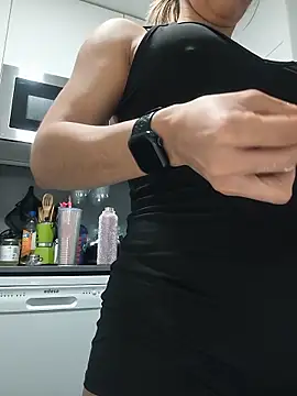 Alyssa 76 online show from June 9, 5:56 pm