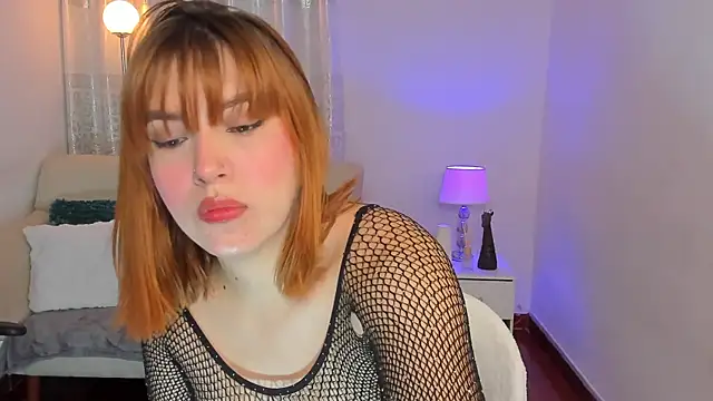 karla hill 28 online show from April 25, 11:35 pm
