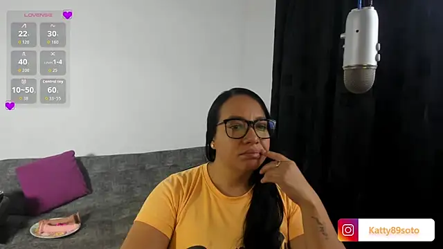 Snapshot of Kattysoto chatting on September 12, 1:39 am Kattysoto online show from September 12, 1:39 am