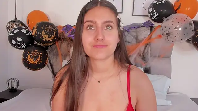 Hanna Evans   online show from October 28, 1:28 pm