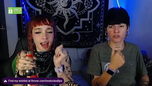 Snapshot of lovelockedlips chatting on September 27, 4:19 am lovelockedlips online show from September 27, 4:19 am