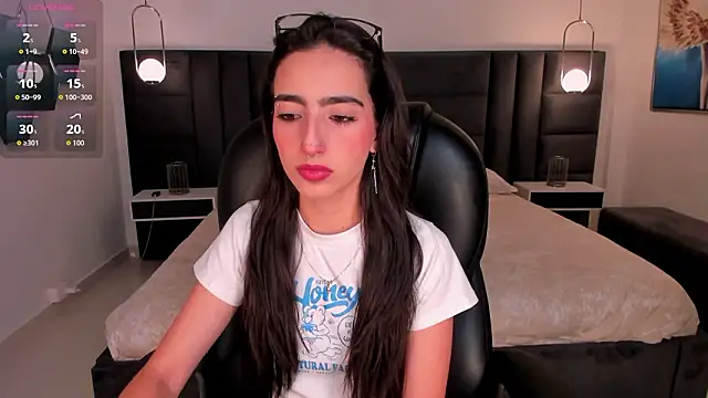 LarisaSmirnov online show from March 6, 5:02 am