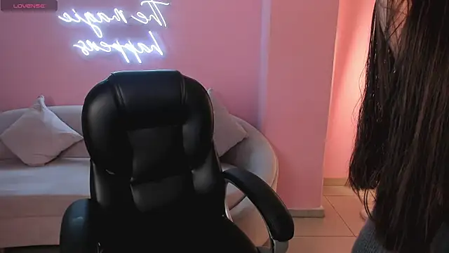 MaiaCollins online show from November 2, 11:46 am