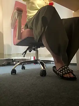 haoermei online show from September 18, 3:38 am