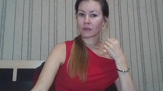 Eva Neon online show from September 15, 3:53 pm