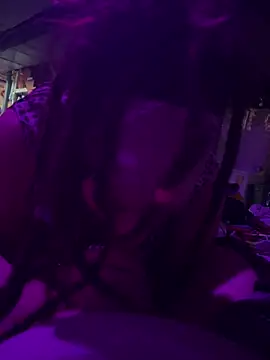 Thatguy2114 online show from April 27, 9:17 am