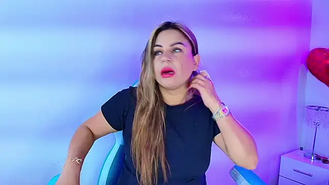 Lia adamsss online show from February 14, 4:14 am