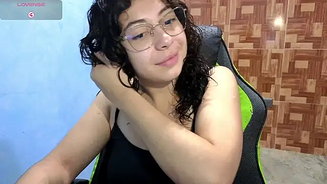 Snapshot of Mabbaldama chatting on September 19, 4:17 pm Mabbaldama online show from September 19, 4:17 pm