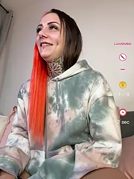 xxveraa vibe online show from April 23, 10:45 pm