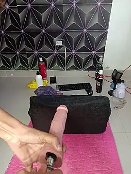 Megann 9 online show from February 5, 1:36 pm