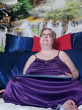 QueenPammy1 online show from April 22, 5:59 am