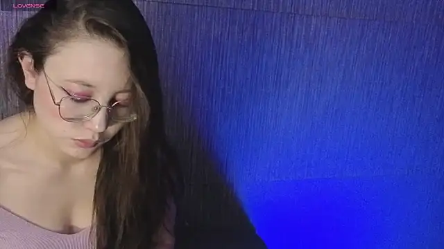 Thalia anderson online show from April 28, 2:27 am