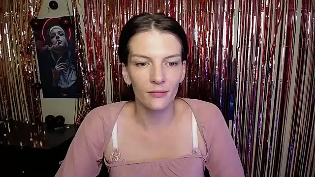 Snapshot of VanessaRey_ chatting on September 24, 7:18 am VanessaRey online show from September 24, 7:18 am