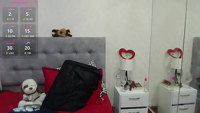 ScarlettGreen  online show from December 3, 12:18 pm