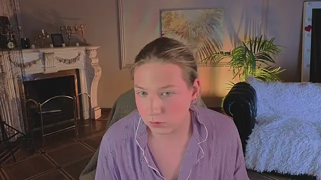 Jes Solar online show from April 25, 9:23 pm