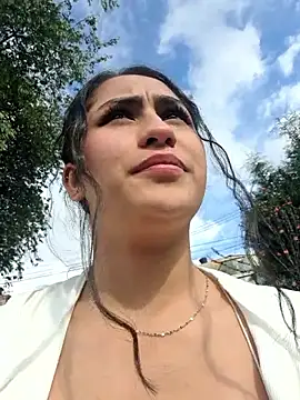 kity x online show from April 20, 8:56 pm