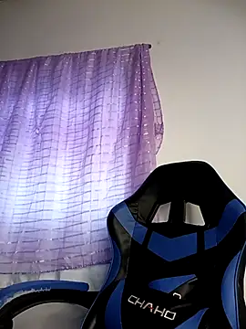 taimara 1 online show from April 25, 9:56 pm