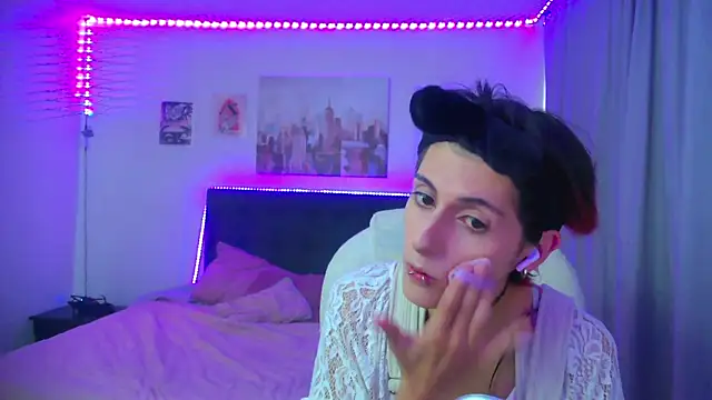 goth minerva online show from April 18, 1:46 pm