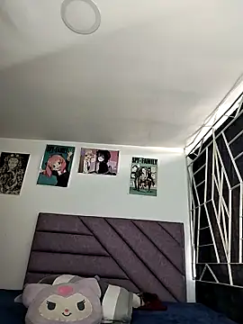 KARINNA  RAVEN online show from April 25, 10:29 pm