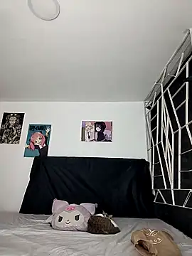 KARINNA  RAVEN online show from March 20, 12:04 am