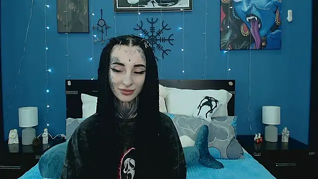 Velvetbat online show from April 22, 7:05 am