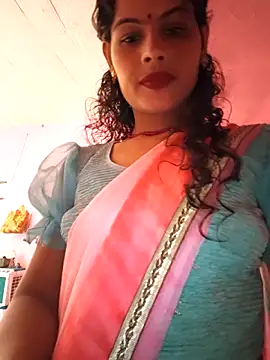 Snapshot of Eshna_Dabral chatting on October 14, 4:48 am Eshna Dabral online show from October 14, 4:48 am