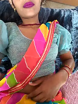 Snapshot of Eshna_Dabral chatting on September 23, 8:23 am Eshna Dabral online show from September 23, 8:23 am