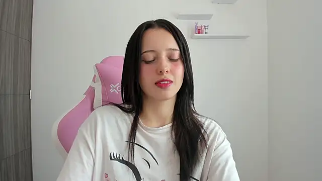 Snapshot of ImBunnyNova chatting on September 25, 2:49 pm ImBunnyNova online show from September 25, 2:49 pm