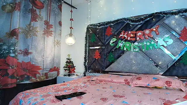 lovehotpink online show from December 14, 3:23 am