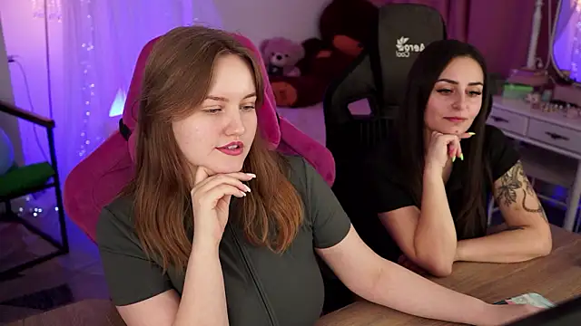 ValeriiMills online show from March 22, 3:18 pm