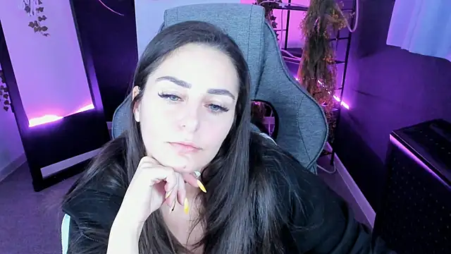 Snapshot of ValeriiMills chatting on October 15, 4:09 pm ValeriiMills online show from October 15, 4:09 pm
