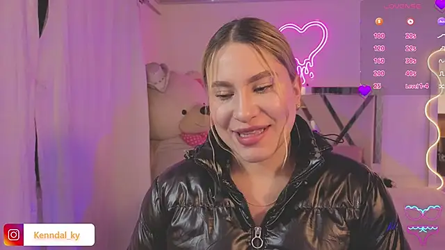 saaya tay online show from February 19, 3:17 am