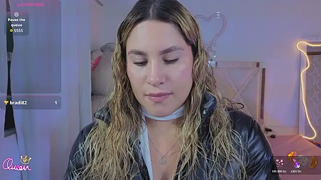 saaya tay online show from March 11, 3:33 am