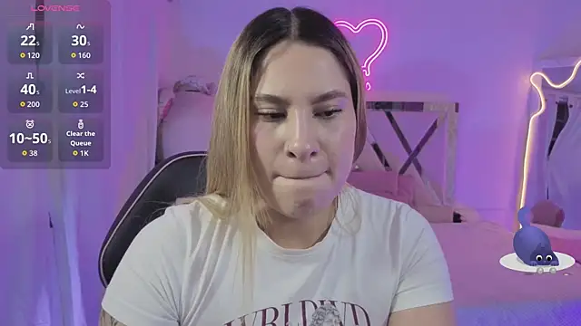 saaya tay online show from April 28, 3:21 am