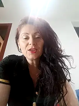 Snapshot of lunadicty chatting on October 16, 12:24 am lunadicty online show from October 16, 12:24 am