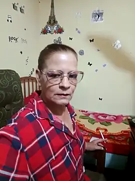 Snapshot of katrina_perez chatting on September 18, 9:35 pm katrina perez online show from September 18, 9:35 pm