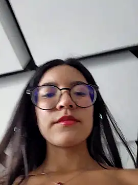 Pretty roxxyy online show from September 14, 1:42 pm