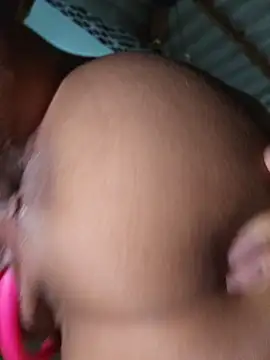 Pretty roxxyy online show from April 25, 1:41 pm