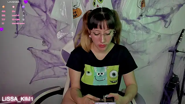 Lissa Kim1 online show from October 12, 10:28 am