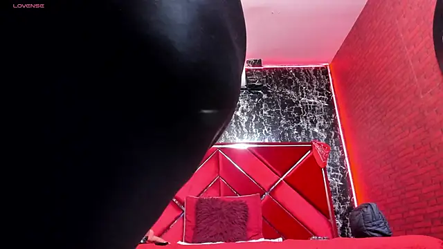 WALESKABBW ASS online show from April 23, 1:02 pm