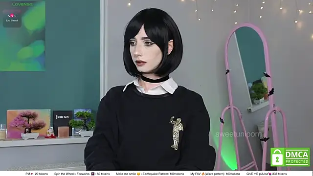 sweetuniporn online show from August 3, 9:04 am