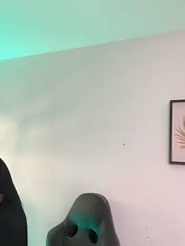 Kariina  69 online show from April 28, 2:27 am